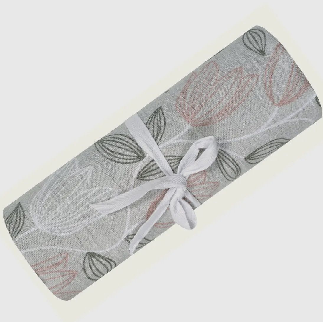 Tulips Swaddle