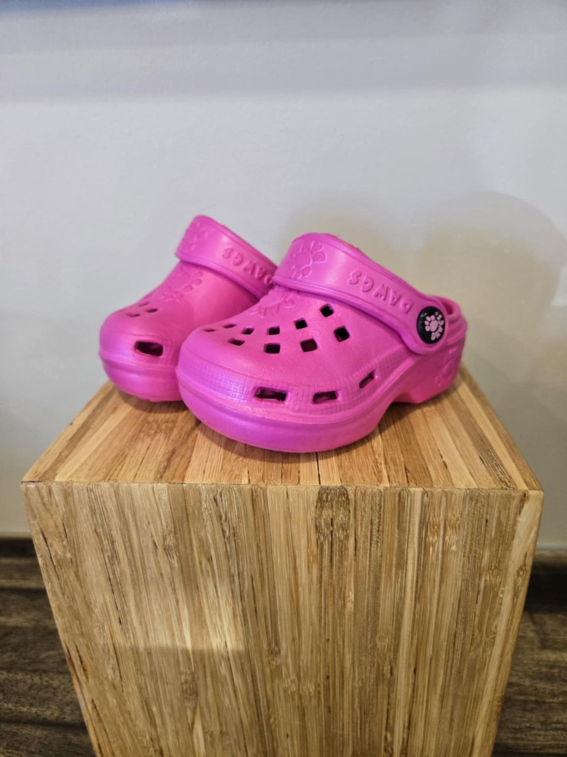 Beach Dawgs Hot Pink