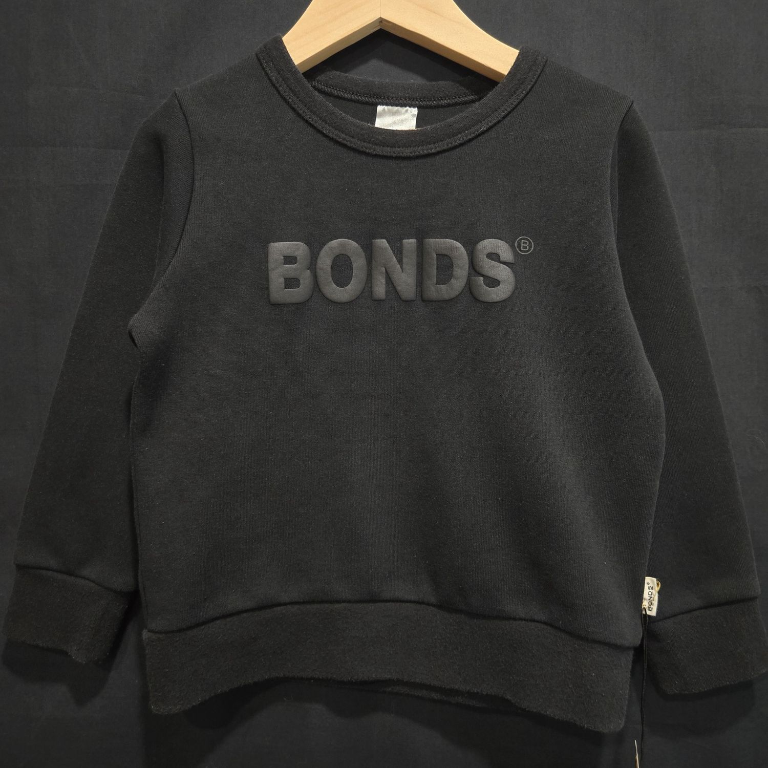 3 Bonds Black Sweatshirt