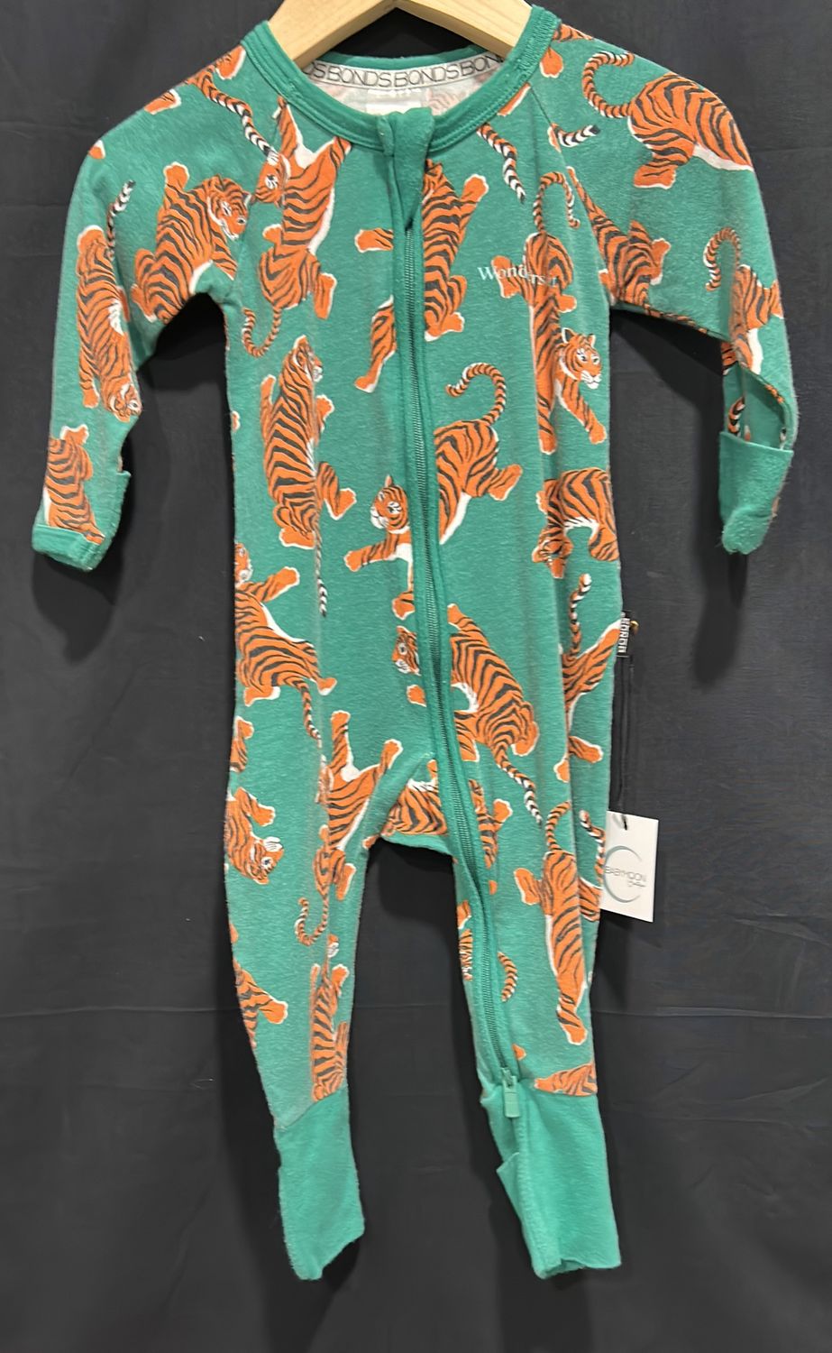 3-6m Bonds Tiger Sleeper