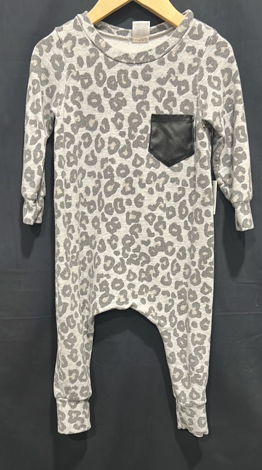 12-18m Posh &amp; Cozy Cheetah Romper