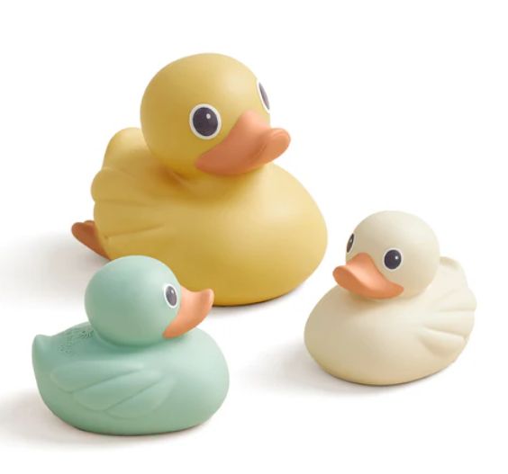Itzy Ducky Family