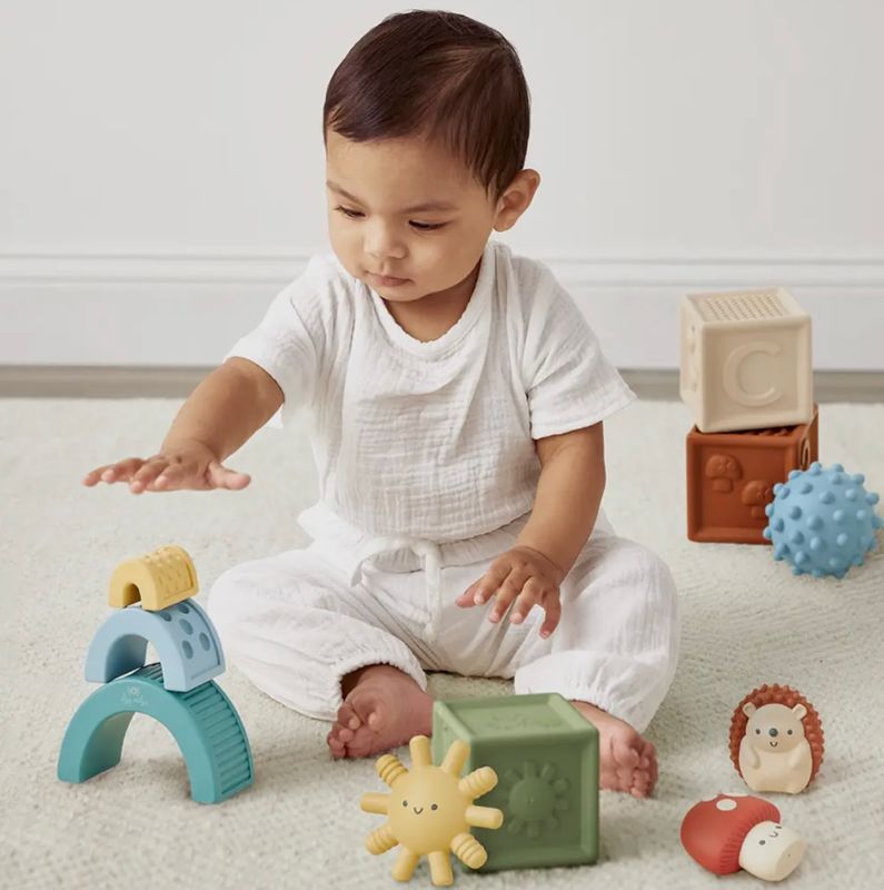 Itzy Blocks Toy