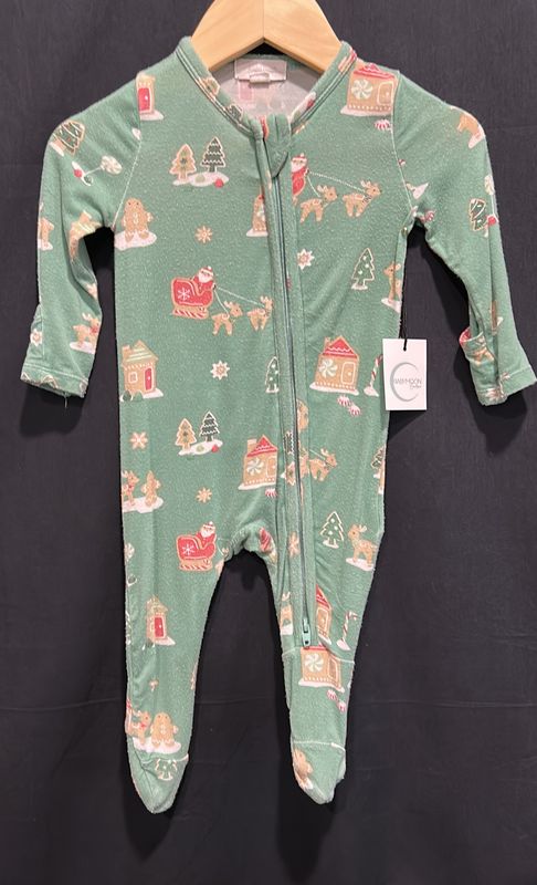 0-3m Angel Dear Green Xmas Sleeper