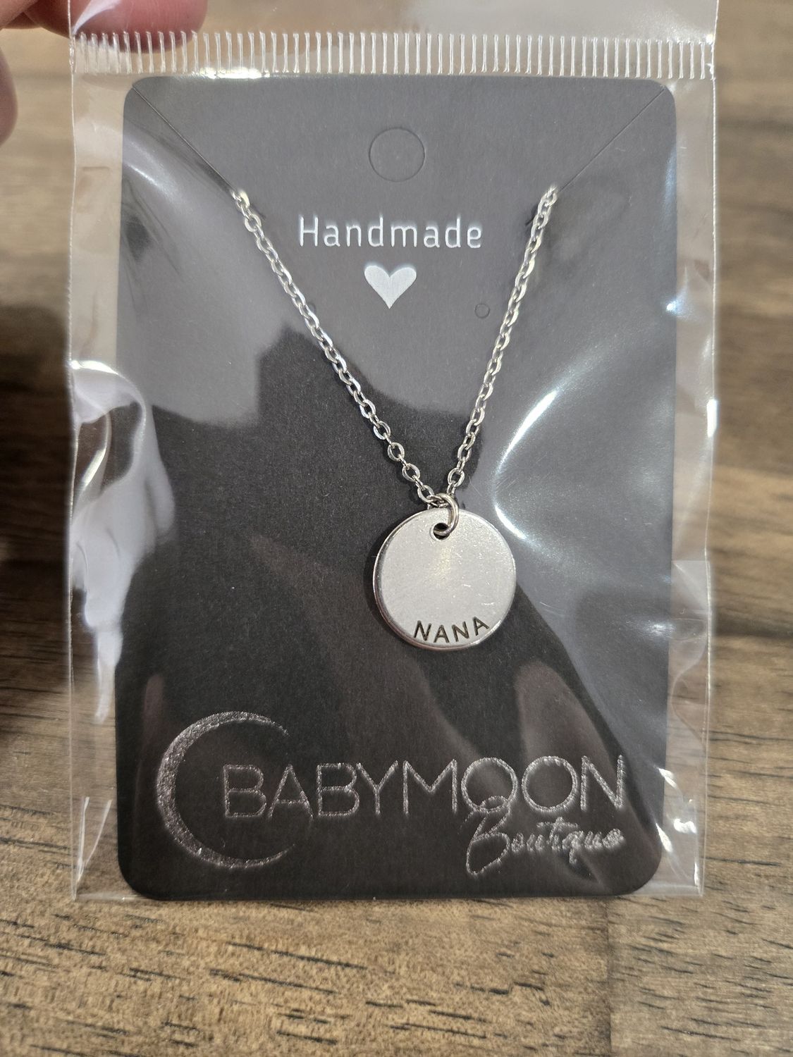 Nana Round Necklace