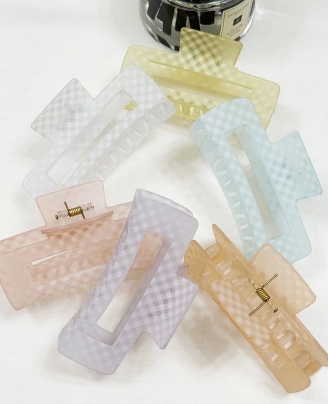 Checkered Claw Clips