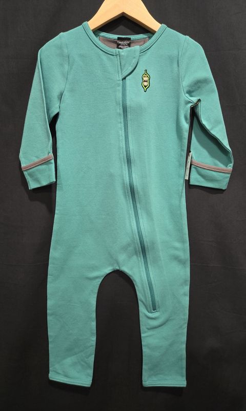 Used 18-24m Peekaboo Beans Sleeper