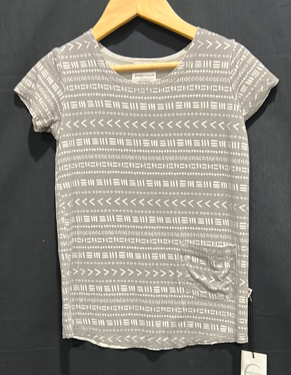 Used 18-24m Jax &amp; Lennon Grey Tshirt