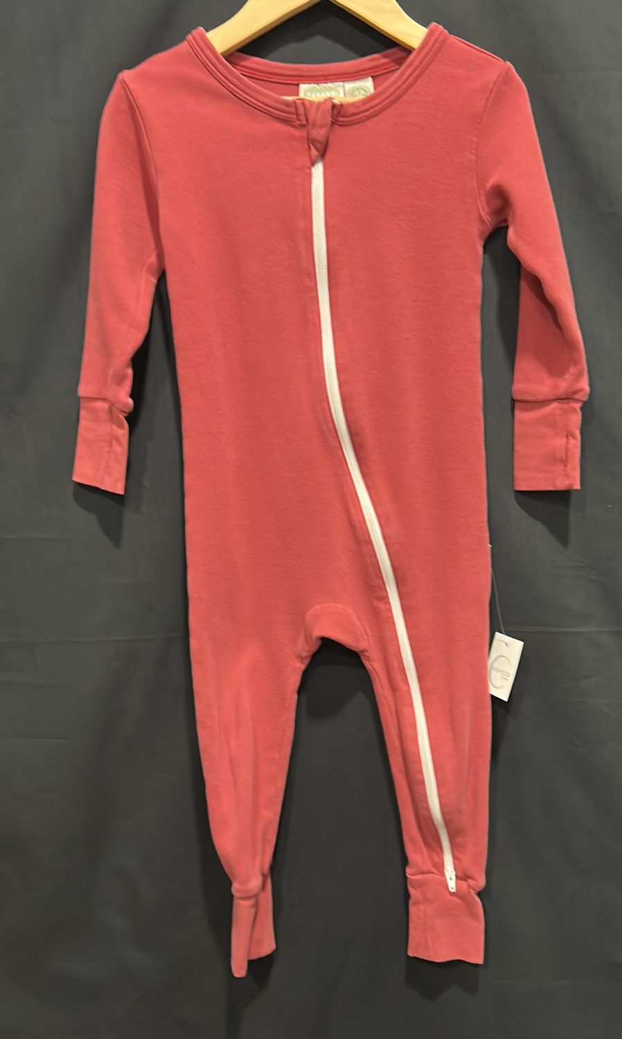 Used 2T Red Parade Sleeper