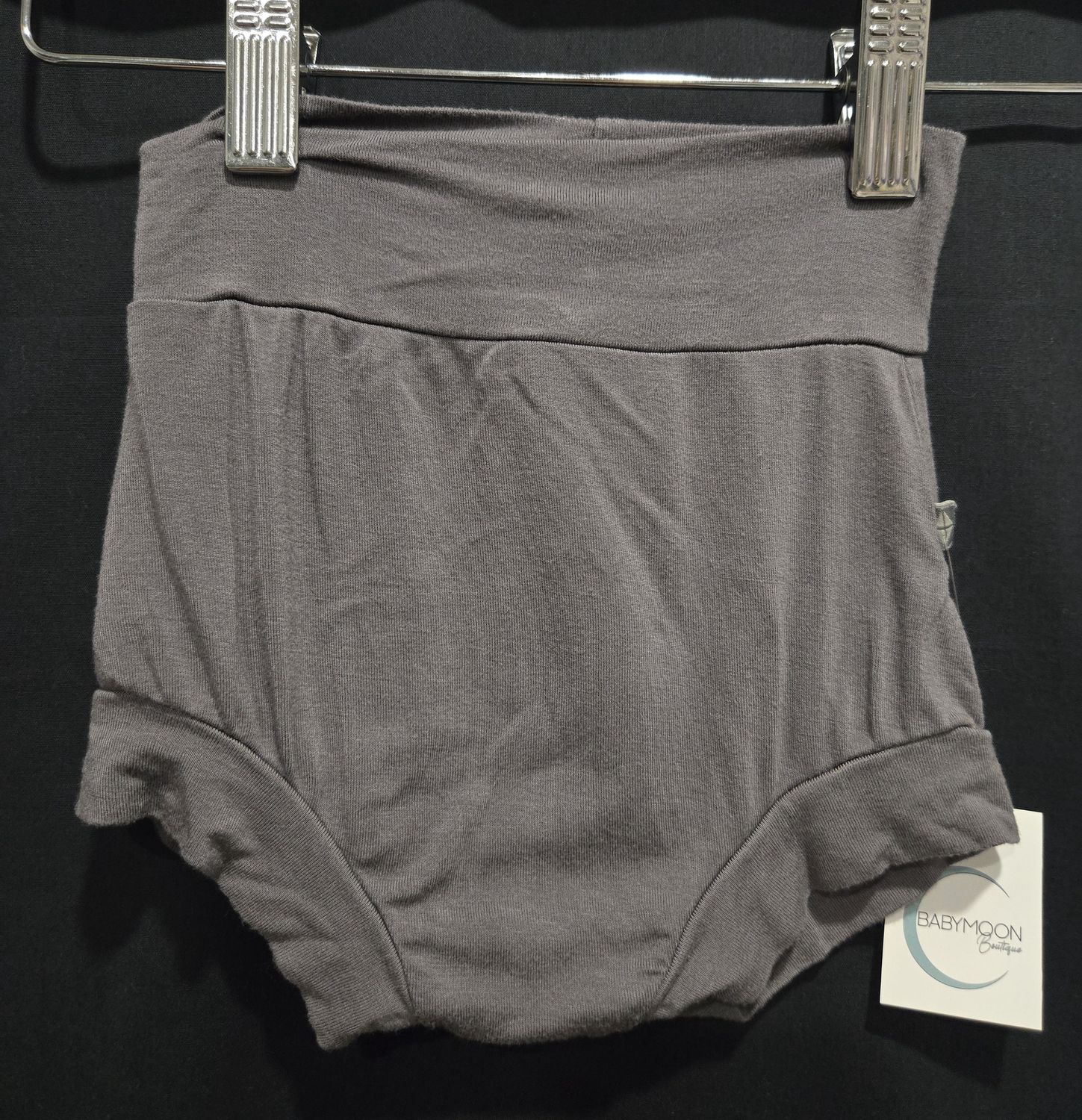 Used 12-18m Kyte Bummies