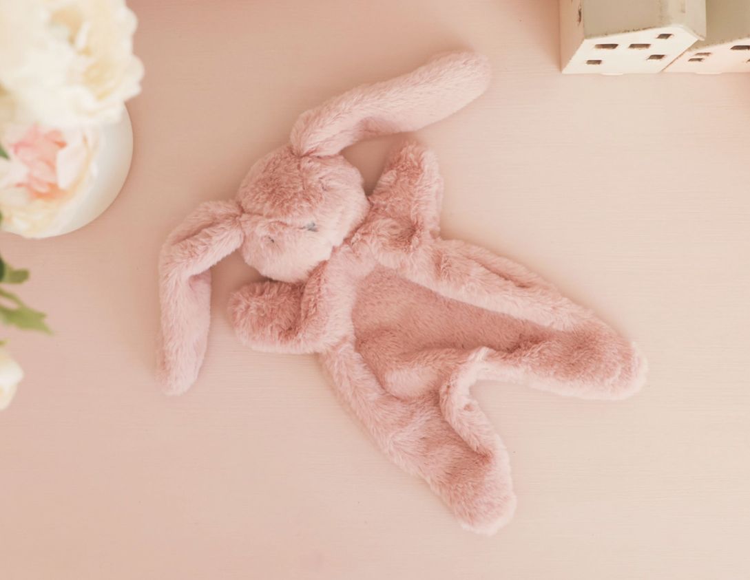 Darcey Bunny Comforter 30cm Petal