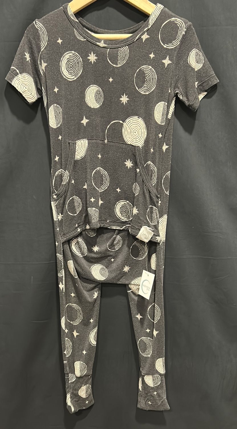 Used 12-24m RSR Romper