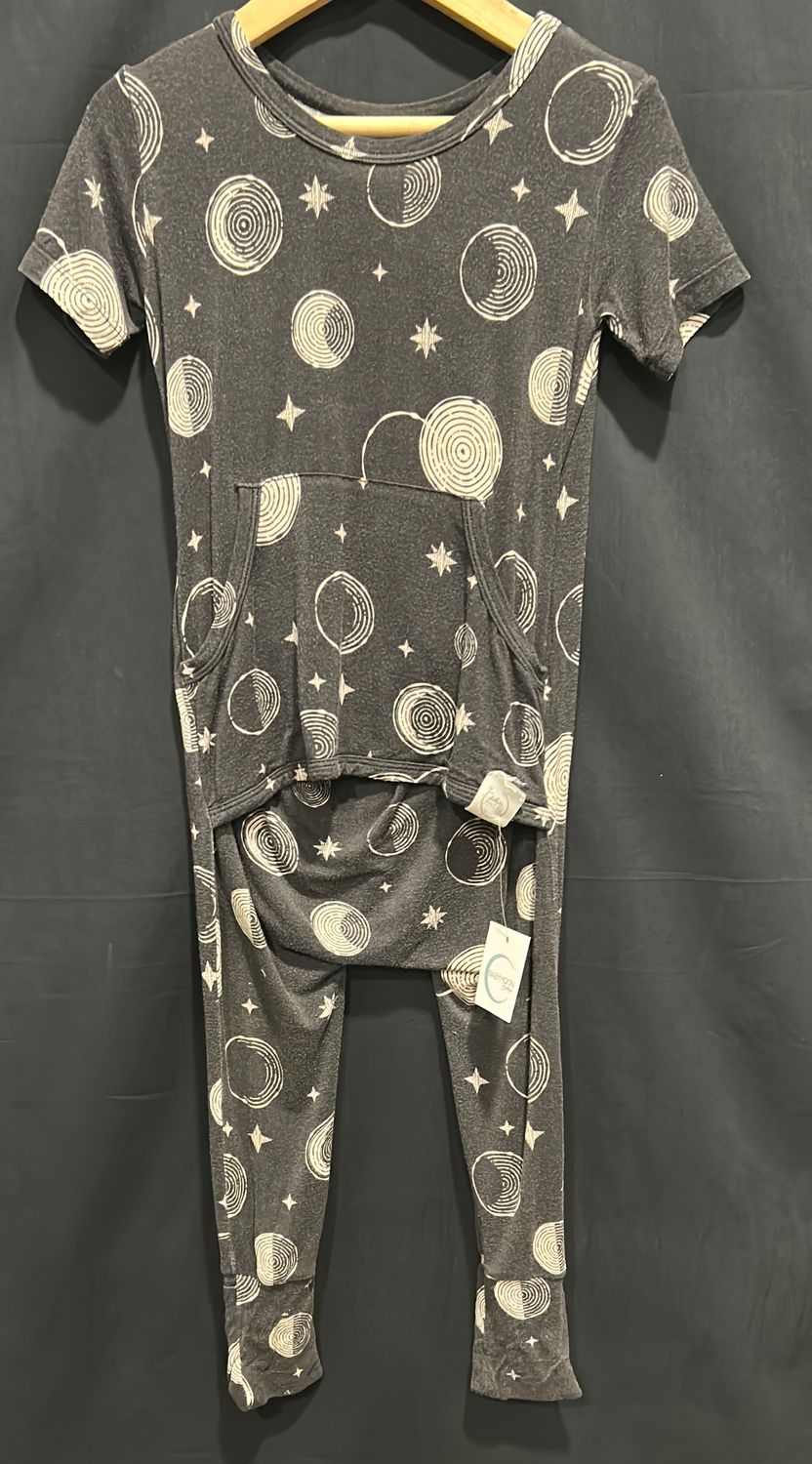 Used 12-24m RSR Romper