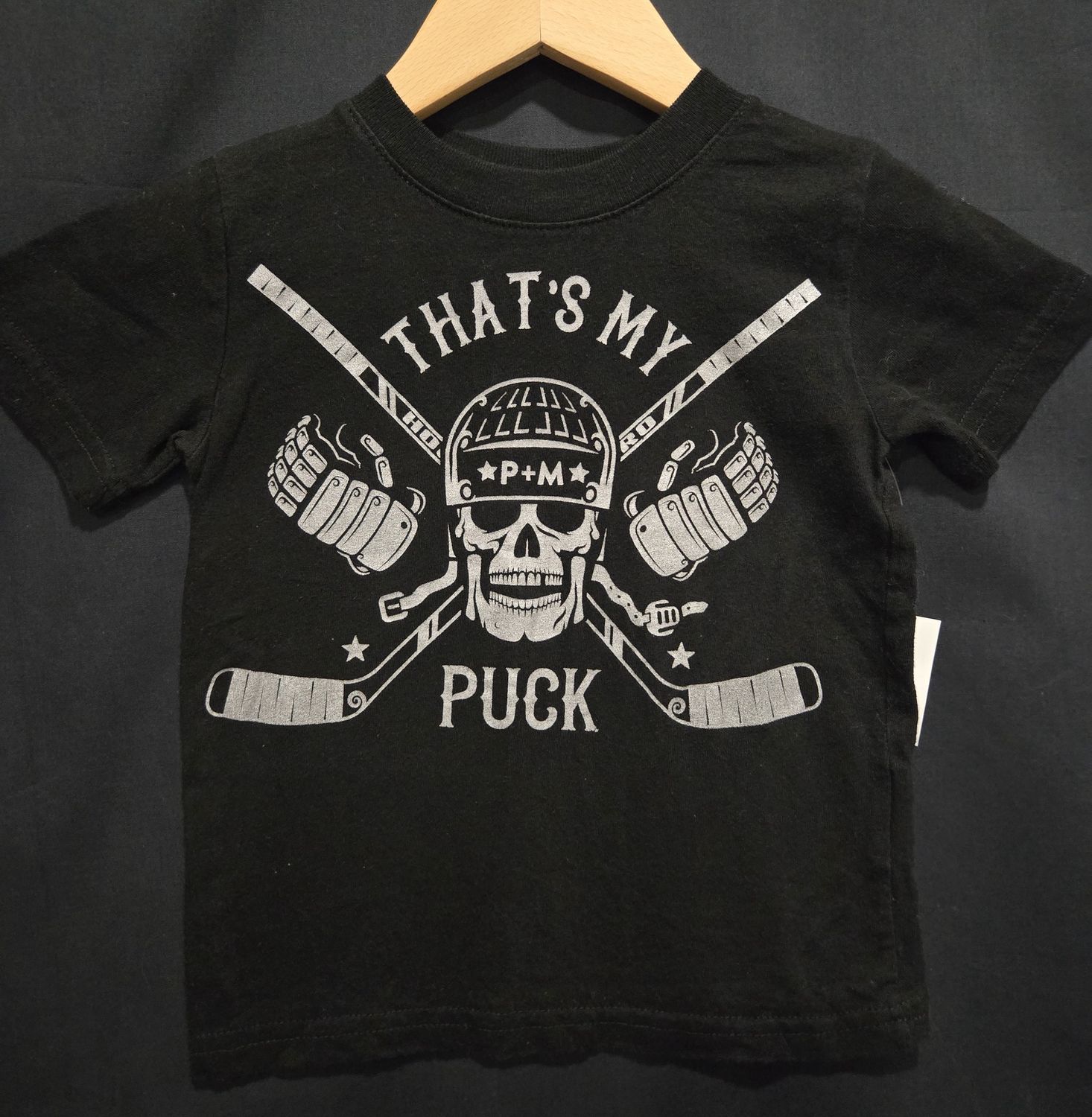 Used 2T Portage &amp; Main Hockey Tshirt