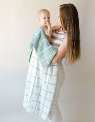 Luna Plush Blanket 30x40