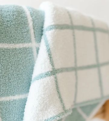 Luna Mini Plush Blanket 15x20