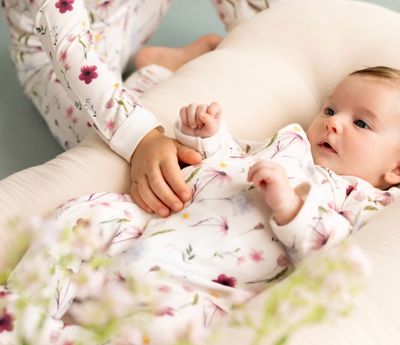 Floral on Cream Sleeper