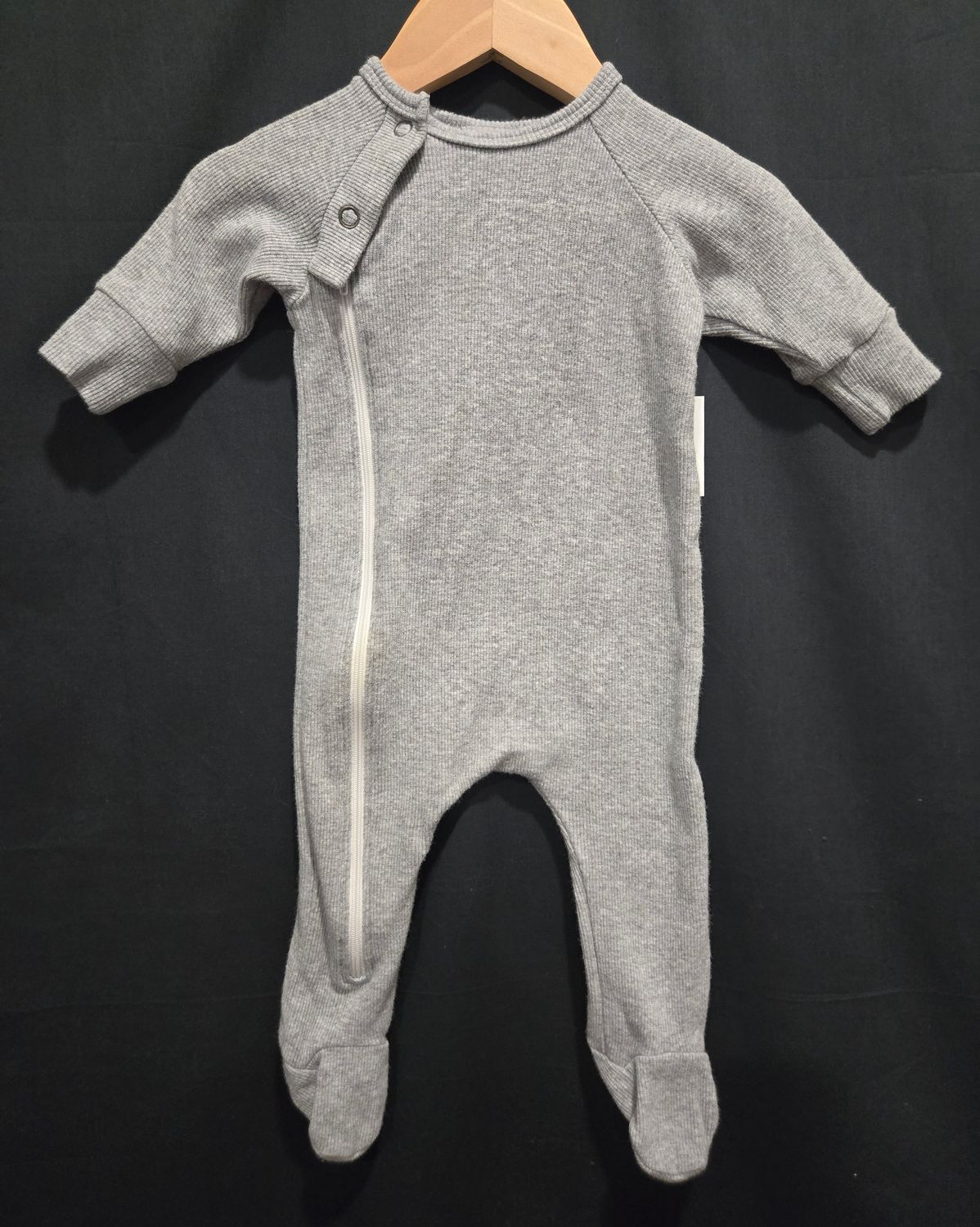 Used 3-6m Posh &amp; Cozy Sleeper Grey Ribbed