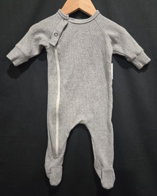 Used 3-6m Posh & Cozy Sleeper Grey Ribbed