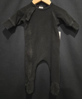Used 3-6m Posh & Cozy Sleeper Black Ribbed