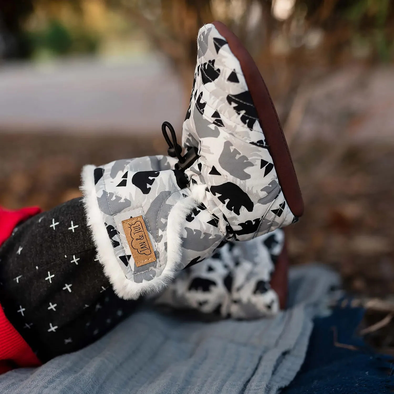 Bear Baby Stay Put Winter Booties
