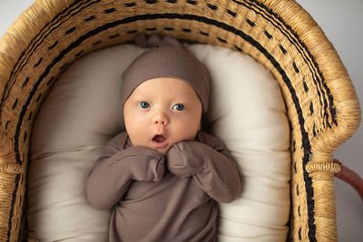 Cocoa Ribbed Knotted Newborn Gown & Hat