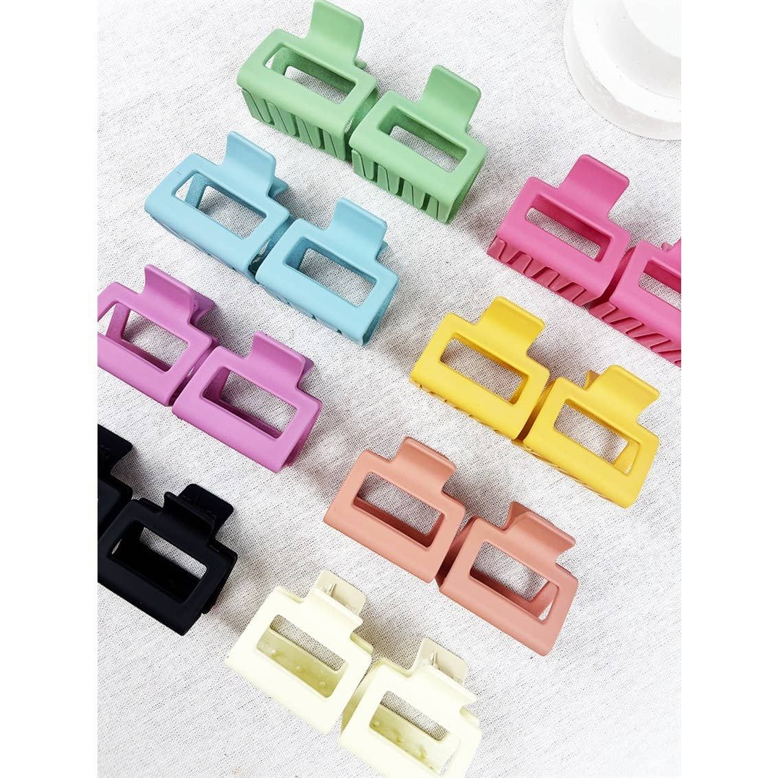 Medium Size Matte Rectanlge Shape Hair Claw