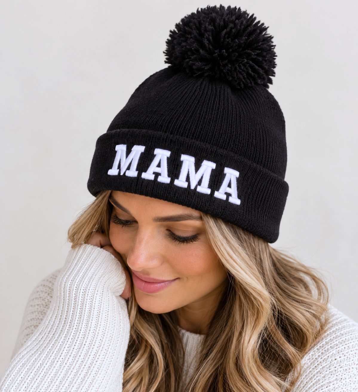 Mama Chenille Toque : BLACK