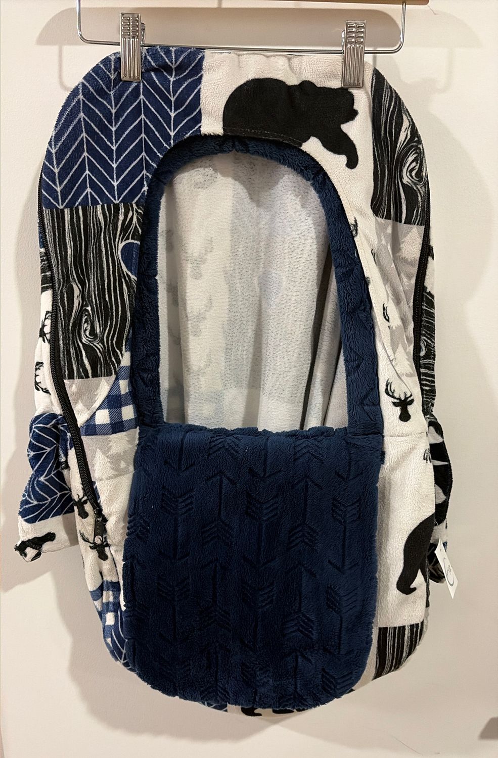 Used Gliz Bear Winter Carseat Cover