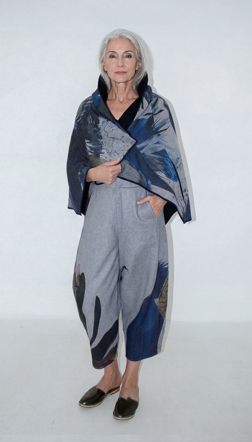 Elsa Cape, Print: Water Protea, Size: one size fits all