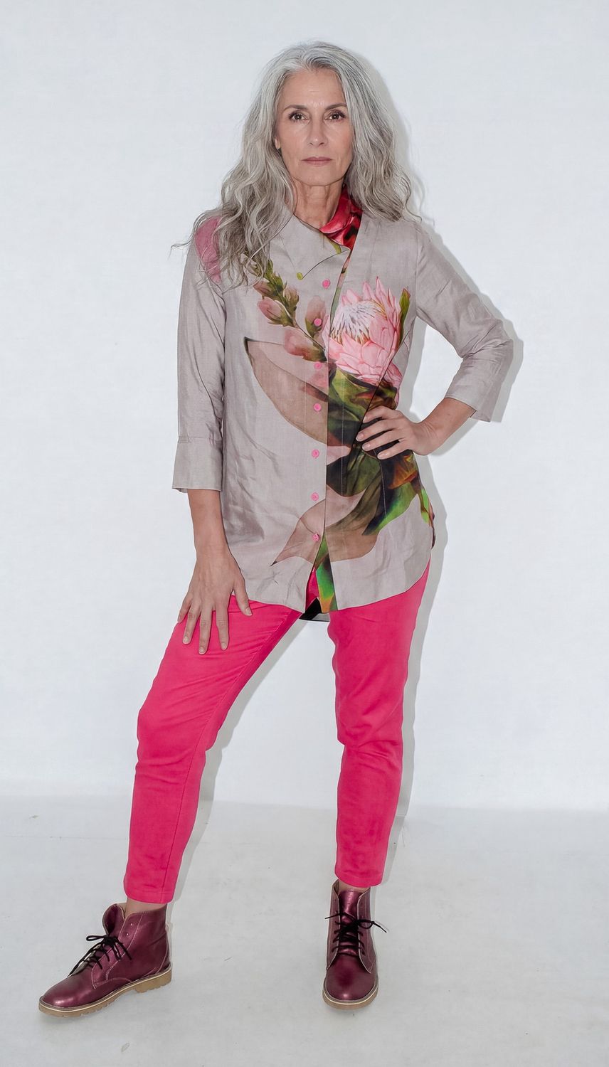 Yoko Shirt | Washed silk, Print: Vintage Brush Protea, Size: 1