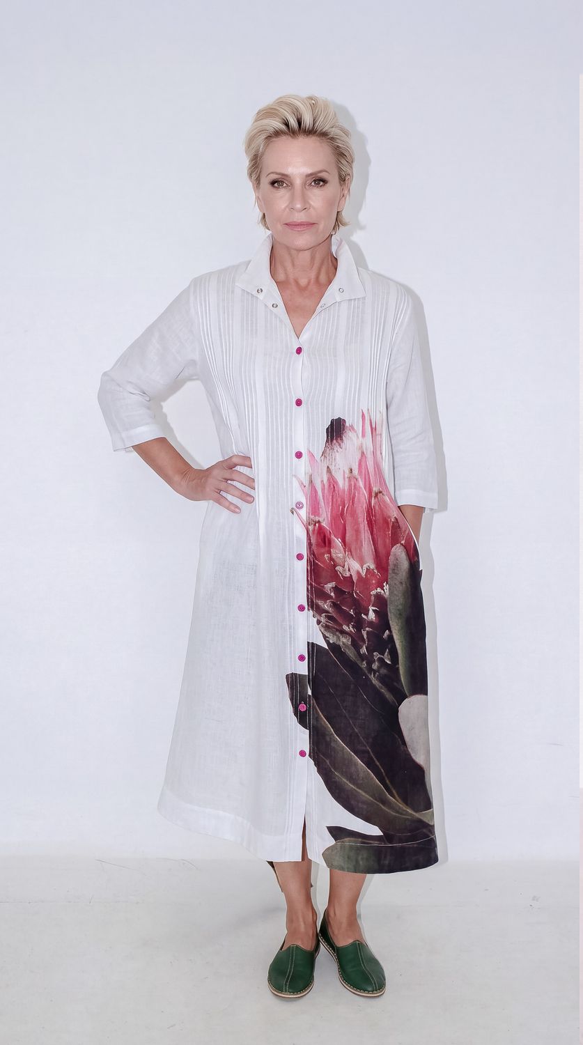Akita Pin-tuck dress, Print: King Protea, Size: 1