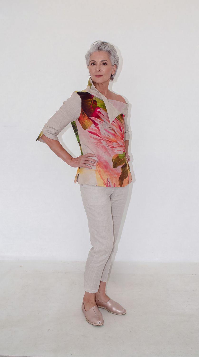 Janet Shirt, Print: Hand Painted Protea, Size: 0