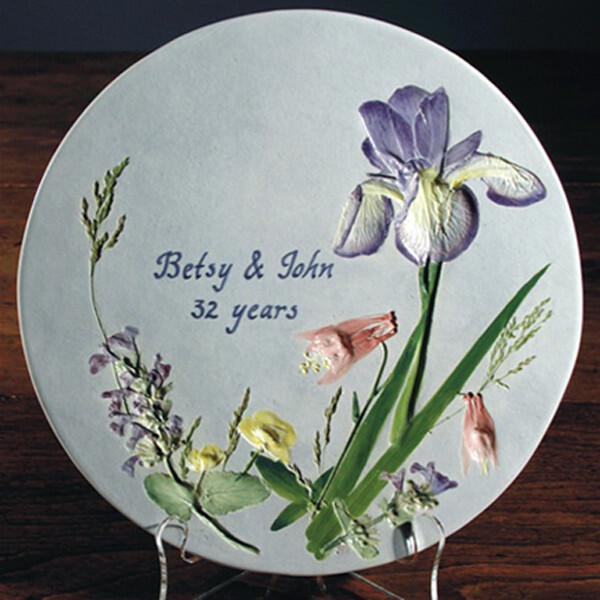Personalized Trivet Round 8&quot; Iris