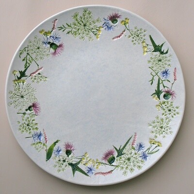Plate 13&quot; Rounded Queen Anne&#39;s Lace Thistle