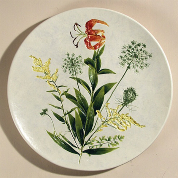 Plate 13&quot; Rounded Turk&#39;s Cap Lily
