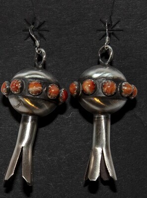 SILVER SPINY OYSTER EARRINGS NAVAJO-MONICA SMITH SILVER SPINY OYSTER EARRINGS NAVAJO-MONICA SMITH