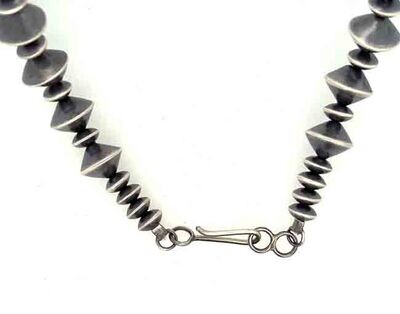 SILVER NAVAJO PEARLS EARRINGS &amp; NECKLACE SET NAVAJO - PRESTON HALEY