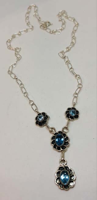 SILVER TOPAZ NECKLACE NAVAJO - SADIE JIM SILVER TOPAZ NECKLACE NAVAJO - SADIE JIM