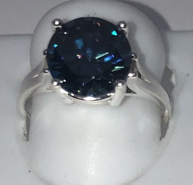 SILVER 10MM SAPPHIRE CZ RING KWH05, Size: 8