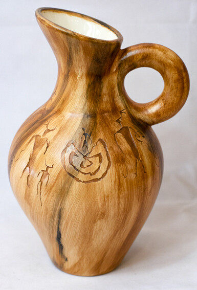 'TAHOMA" (Water Edge) Petroglyph Pottery 12” x 7” x 7”