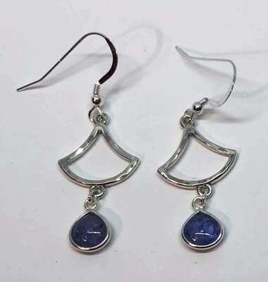 SILVER HAMMERED TANZANITE EARRINGS