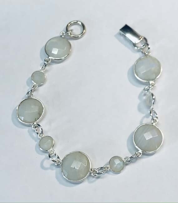 SILVER MOONSTONE BRACELET ASB56 SILVER MOONSTONE BRACELET ASB56