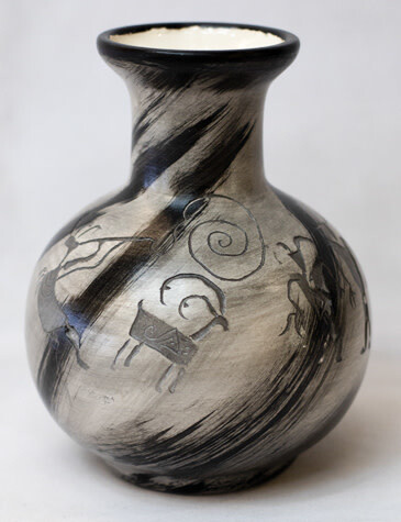 &quot;DESERT FLOWER VASE&quot; Petroglyph Pottery 7.5x5x5