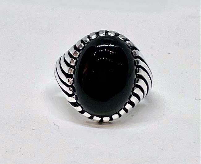 SILVER ONYX RING KWH97