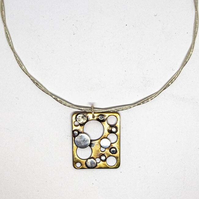 MIXED METALS PENDANT KAP038