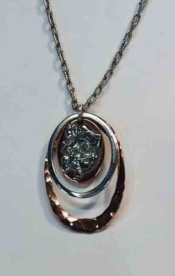 MIXED METALS NECKLACE KAN045