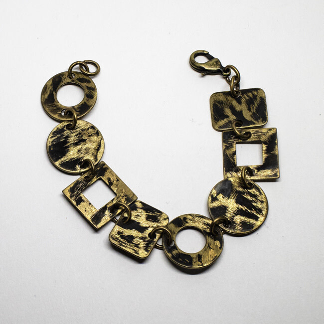 BRASS TEXTURED BRACELET  KAB51