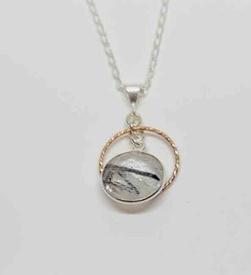 MIXED METALS QUARTZ PENDANT
