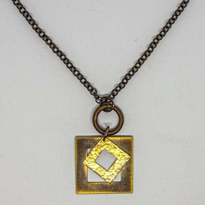BRASS HAMMERED NECKLACE KAN56